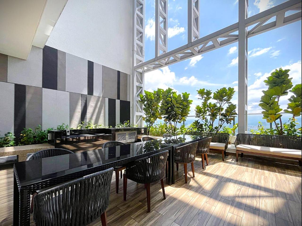 The Luxe By Infinitum Klcc * Kuala Lumpur